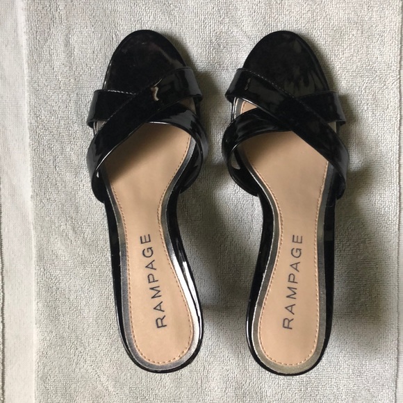 Rampage Black patent Heels - Picture 3 of 7